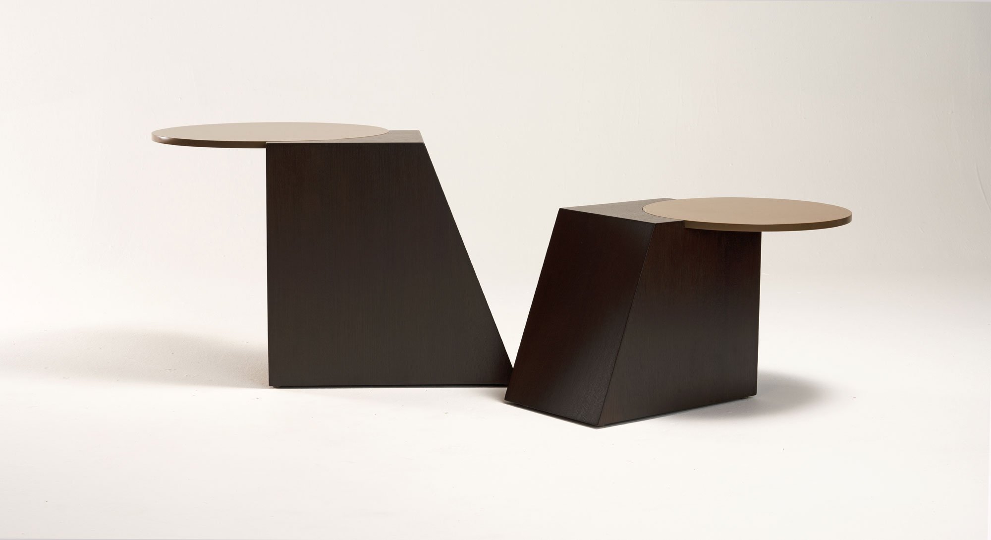 V Table – Jason Mizrahi
